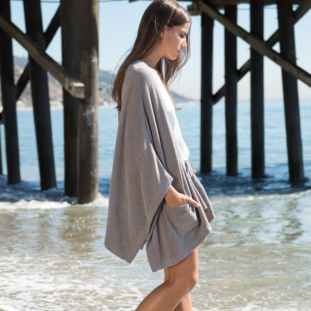 Barefoot Dreams Women's One Size Taupe Shrug Cardigan Cozy Chic Light Loungewear - Picture 1 of 15